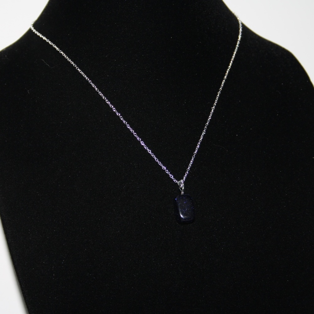 Beautiful gold stone NWOT pendant silver necklace - Picture 4 of 4